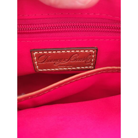 NWT Dooney & Bourke Ginger Pouchette Pebbled Grain Leather Red Crossbody Bag - Picture 9 of 12